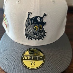 Ottawa Lynx hat 7 3/8